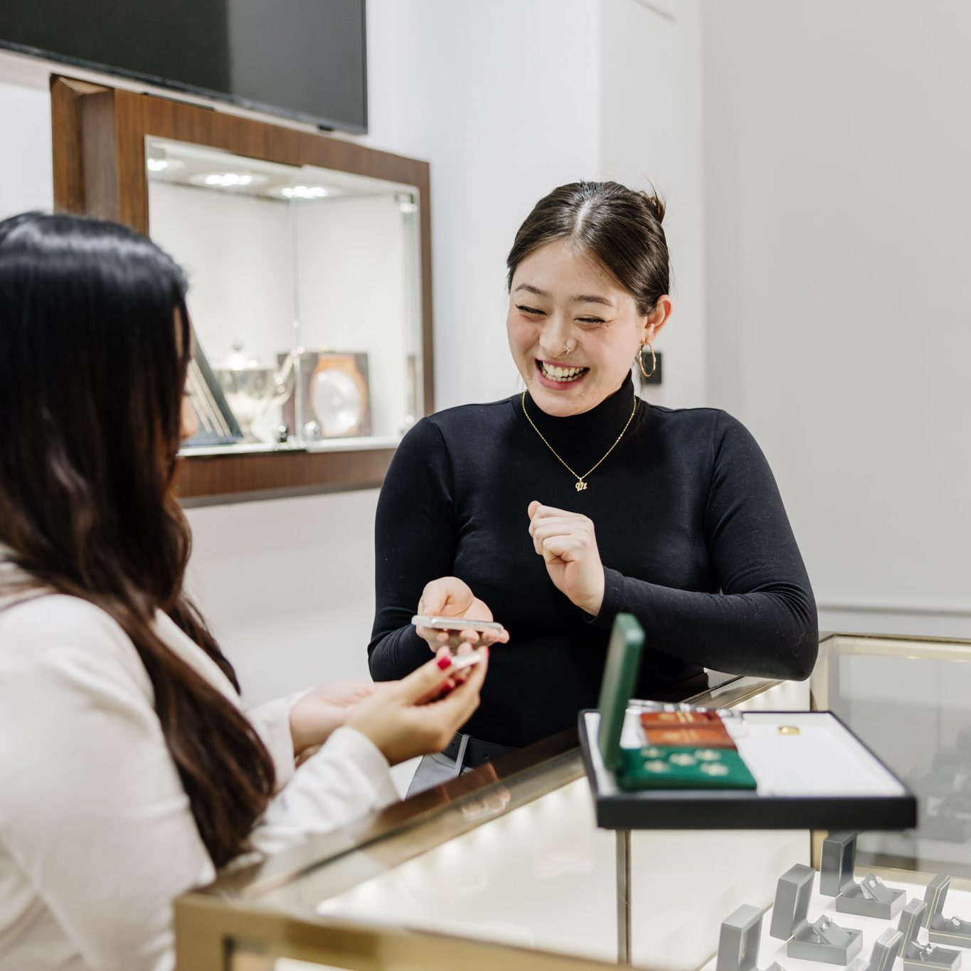 GoldExchange-2048px-008