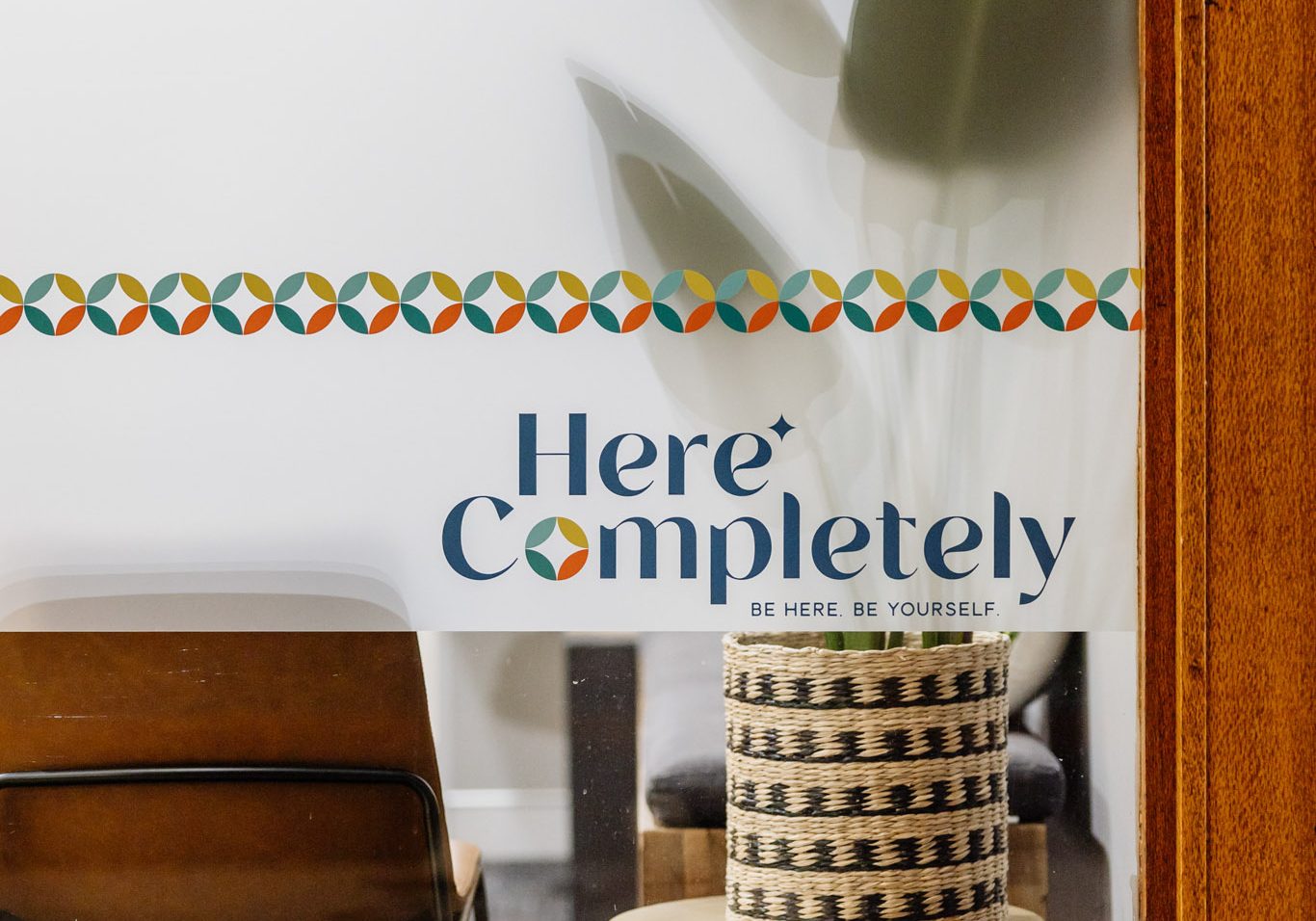 HereCompletely-2048px-019