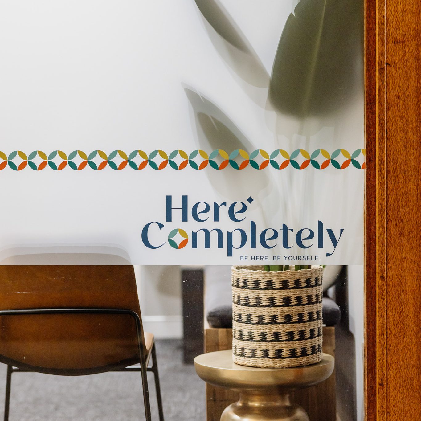 HereCompletely-2048px-019